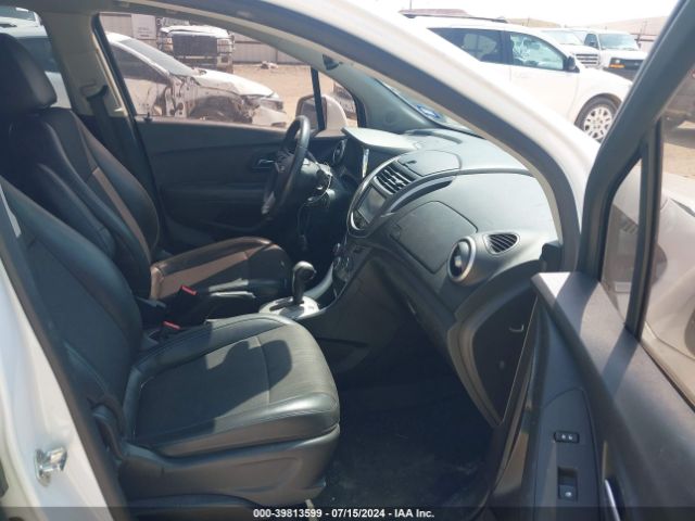 Photo 4 VIN: KL7CJLSBXGB670113 - CHEVROLET TRAX 