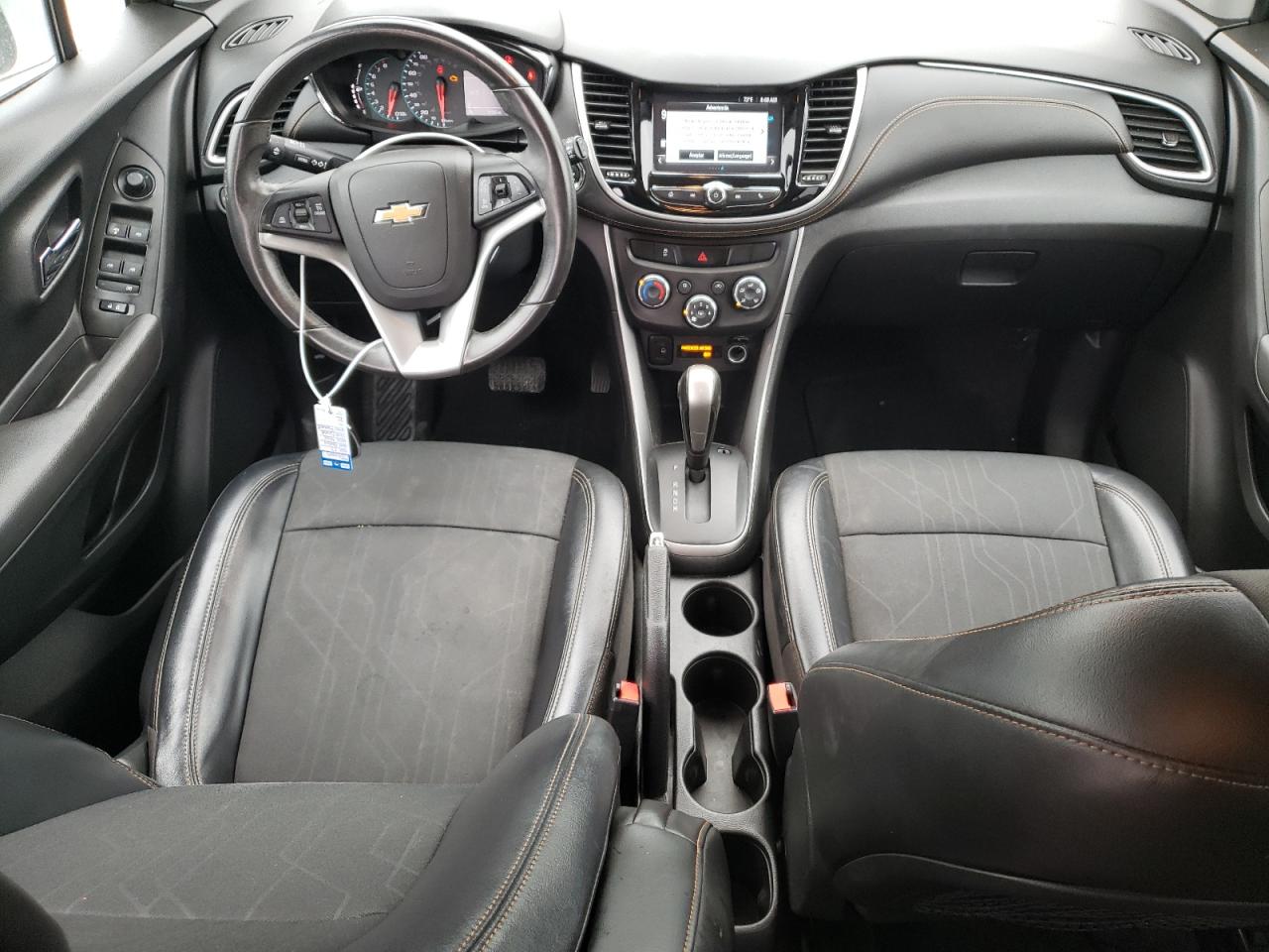 Photo 7 VIN: KL7CJLSBXHB151208 - CHEVROLET TRAX 