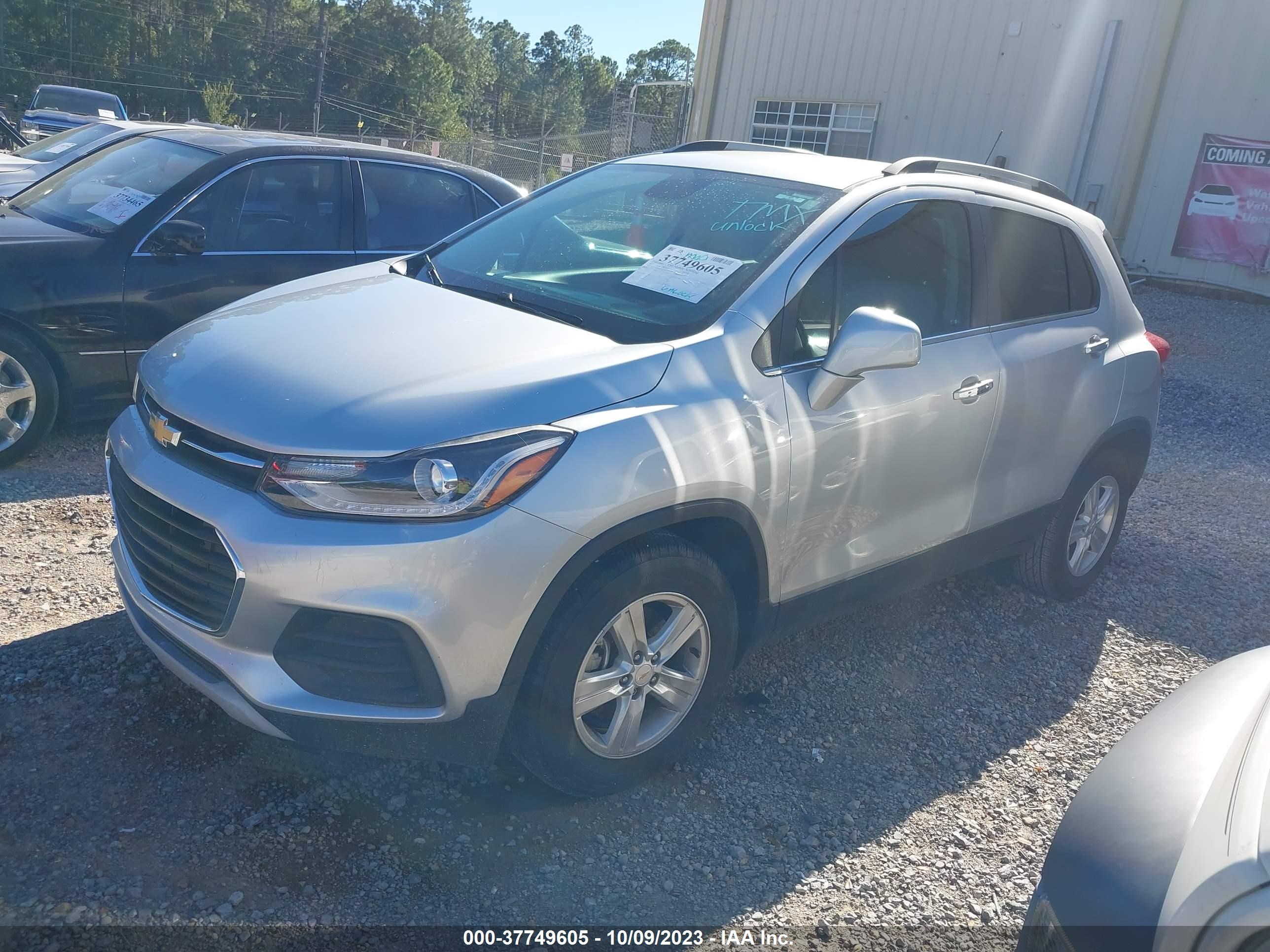 Photo 1 VIN: KL7CJLSBXHB152360 - CHEVROLET TRAX 