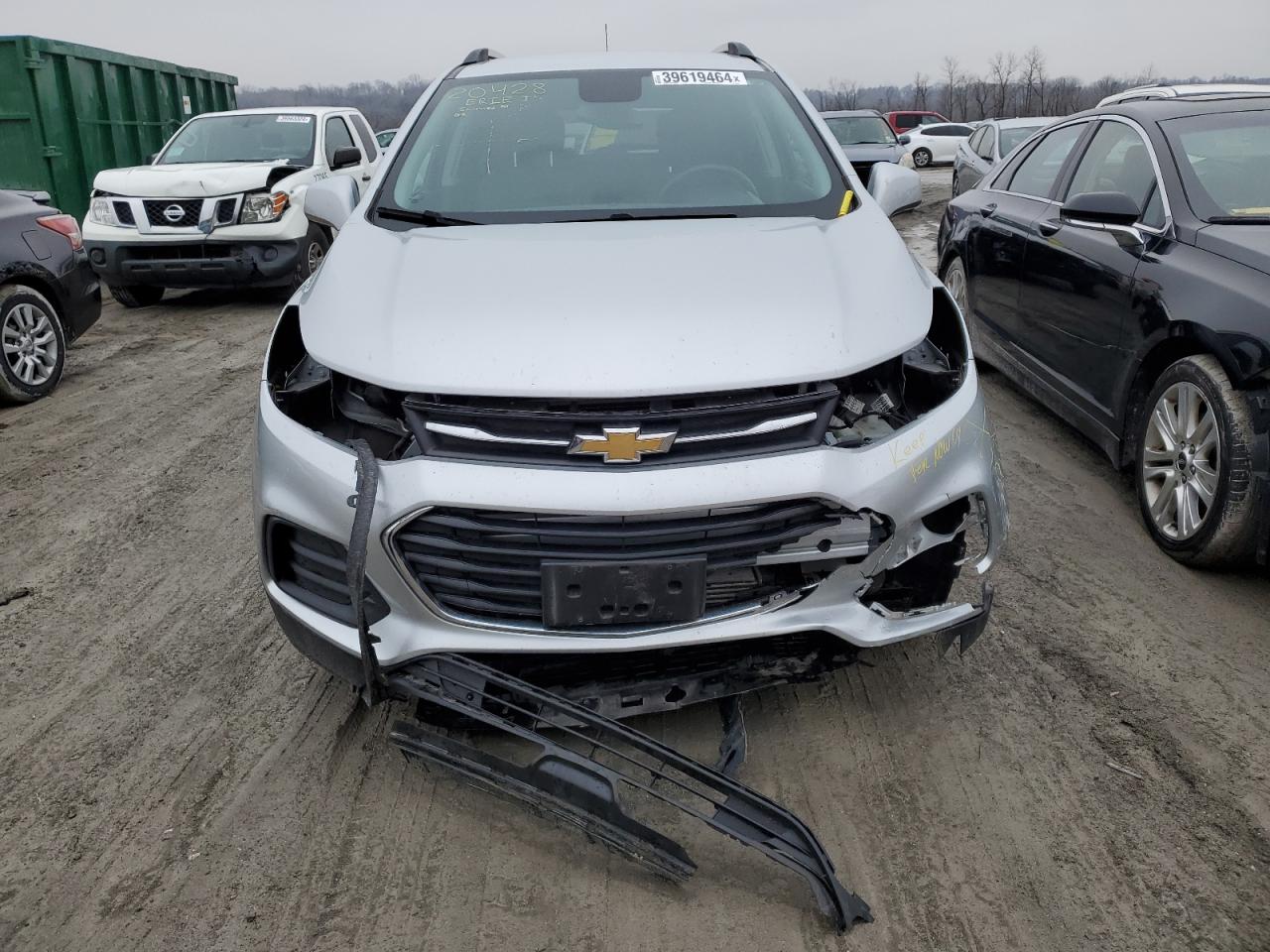 Photo 4 VIN: KL7CJLSBXHB235495 - CHEVROLET TRAX 