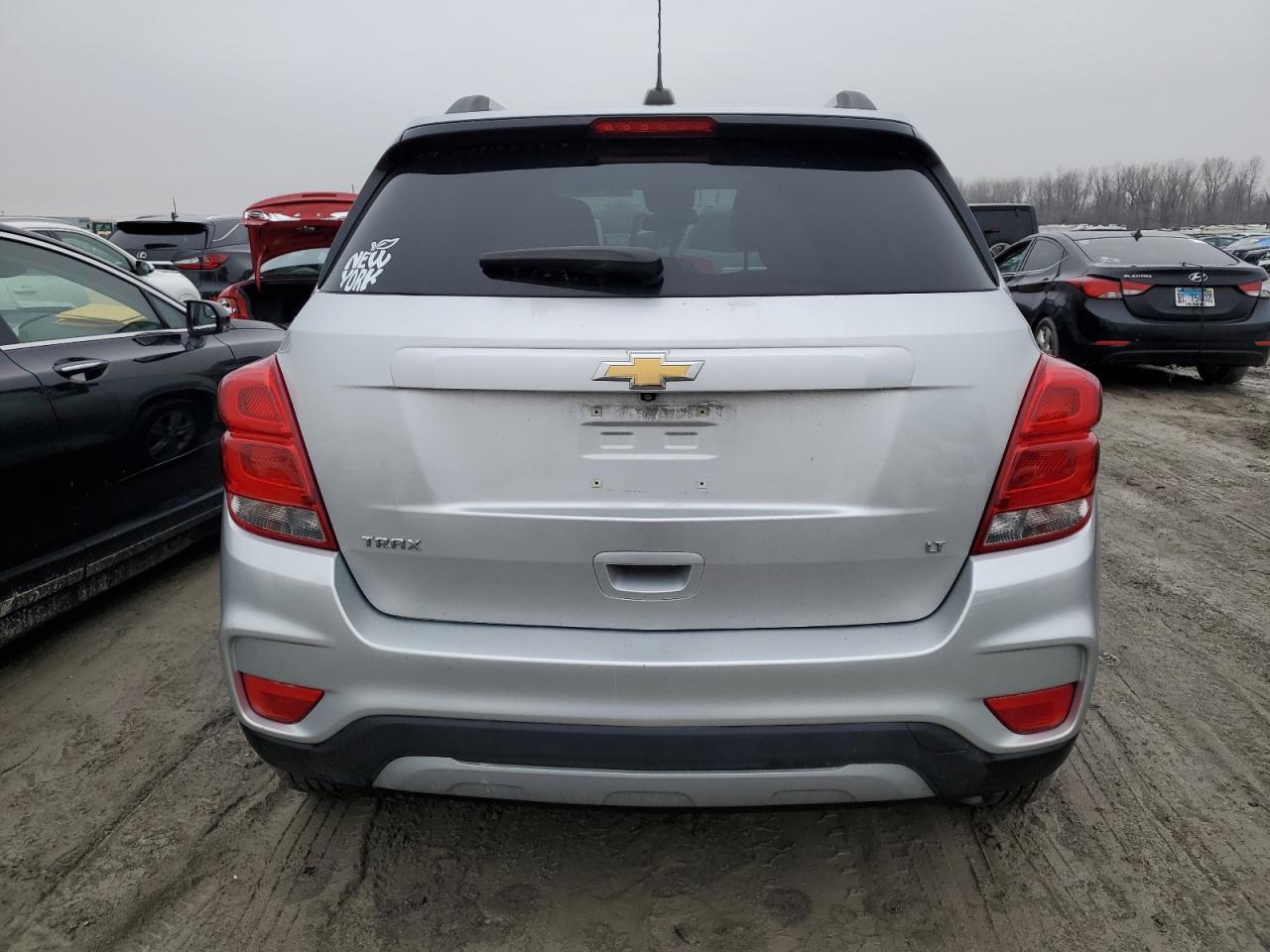 Photo 5 VIN: KL7CJLSBXHB235495 - CHEVROLET TRAX 