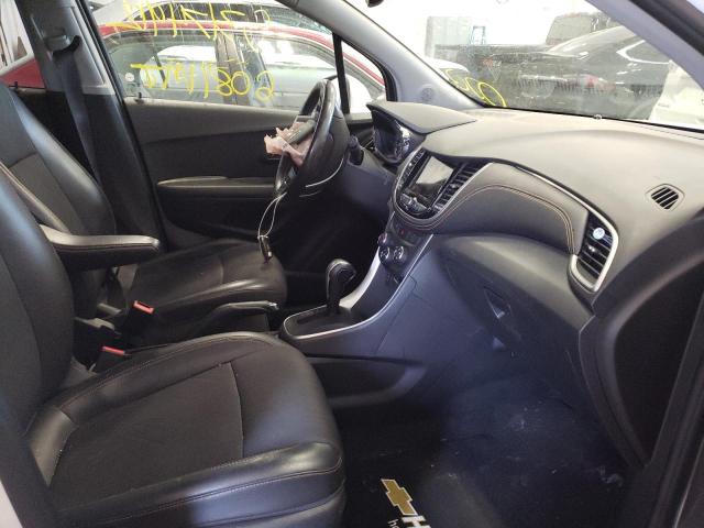 Photo 4 VIN: KL7CJLSBXJB635448 - CHEVROLET TRAX 1LT 