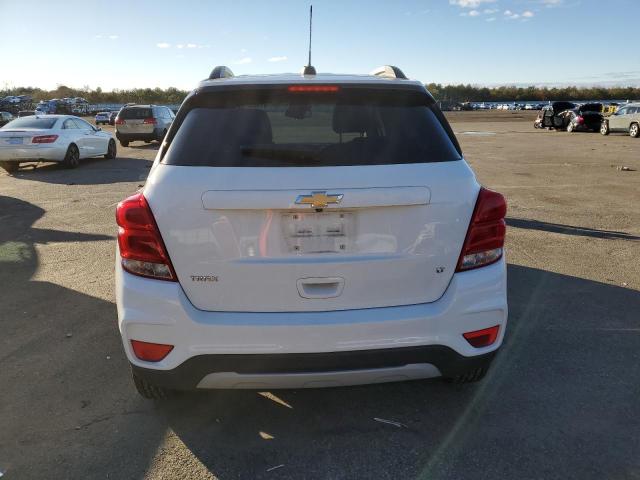 Photo 5 VIN: KL7CJLSBXJB658440 - CHEVROLET TRAX 