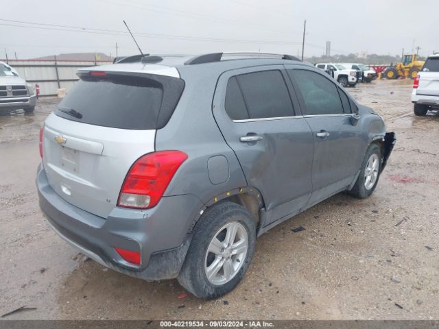 Photo 3 VIN: KL7CJLSBXKB847378 - CHEVROLET TRAX 