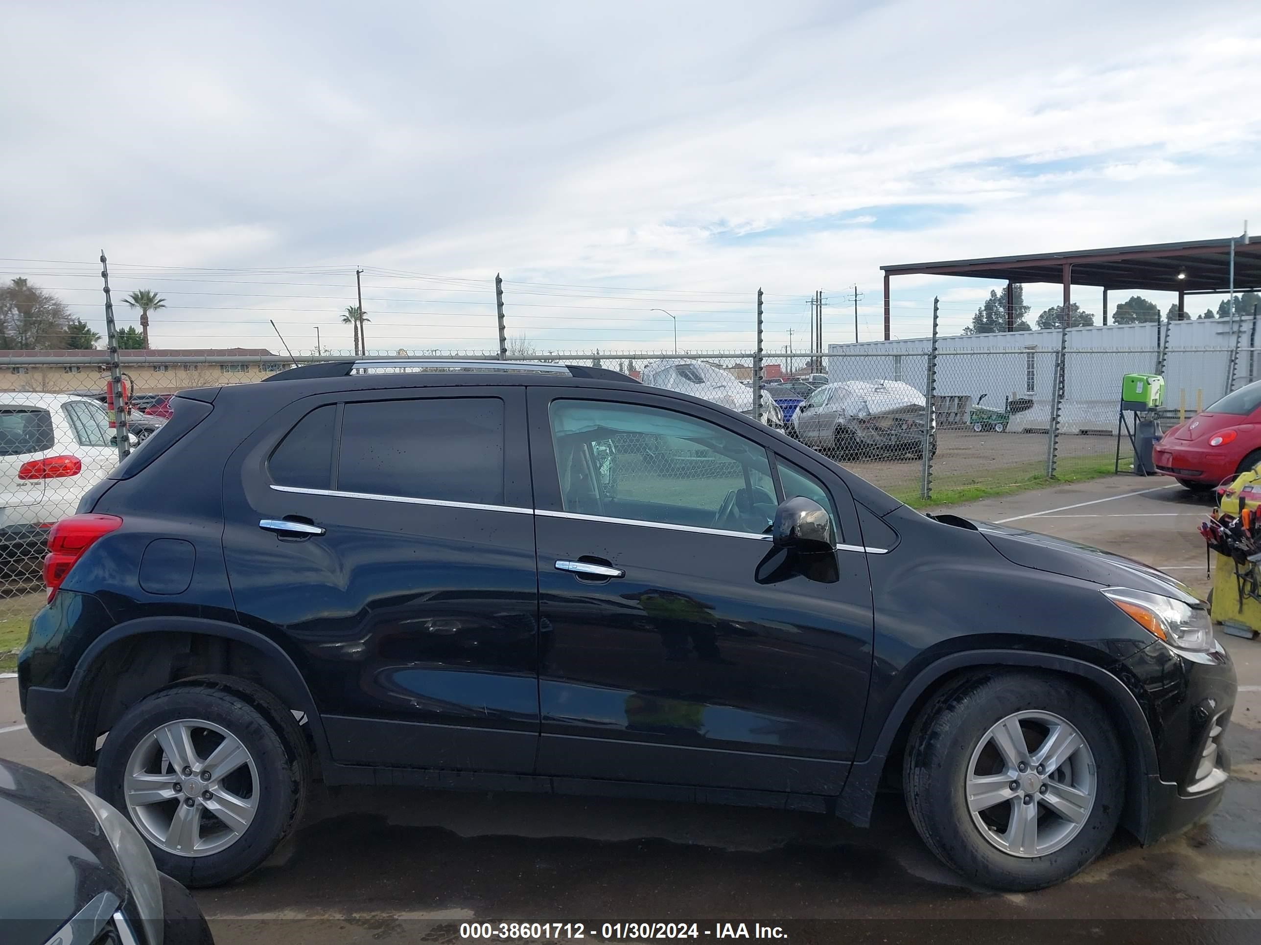 Photo 11 VIN: KL7CJLSBXLB028114 - CHEVROLET TRAX 