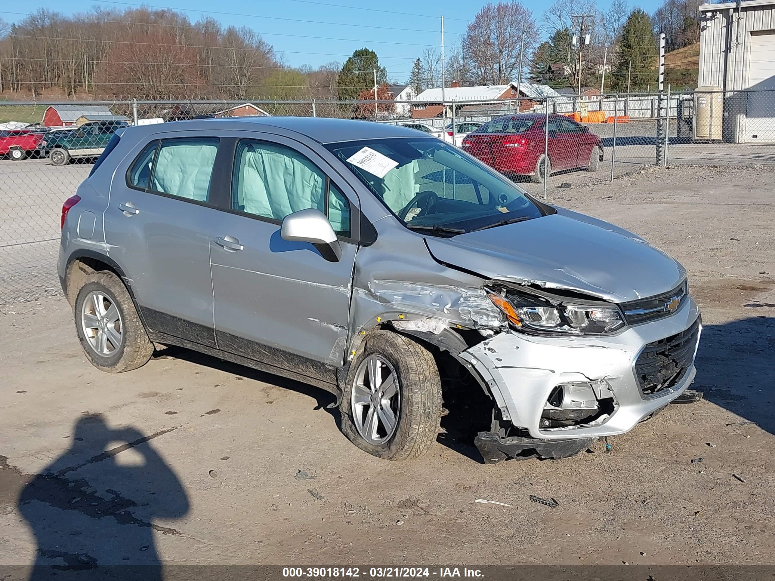 Photo 0 VIN: KL7CJNSB0HB071637 - CHEVROLET TRAX 