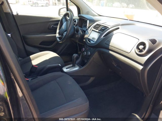 Photo 4 VIN: KL7CJNSB1GB533833 - CHEVROLET TRAX 