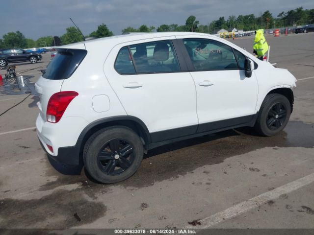 Photo 3 VIN: KL7CJNSB1JB714051 - CHEVROLET TRAX 