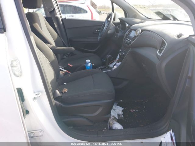 Photo 4 VIN: KL7CJNSB1MB357670 - CHEVROLET TRAX 