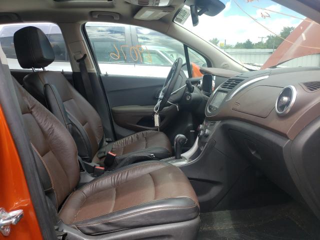 Photo 4 VIN: KL7CJNSB2FB069966 - CHEVROLET TRAX LTZ 