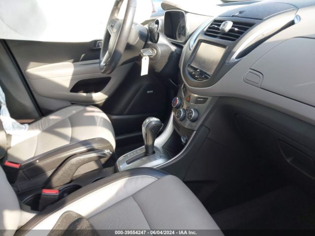 Photo 4 VIN: KL7CJNSB2FB233202 - CHEVROLET TRAX 