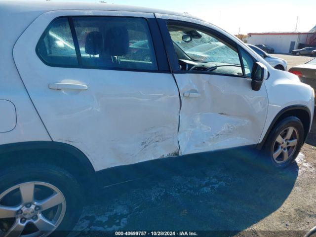 Photo 5 VIN: KL7CJNSB2GB538751 - CHEVROLET TRAX 