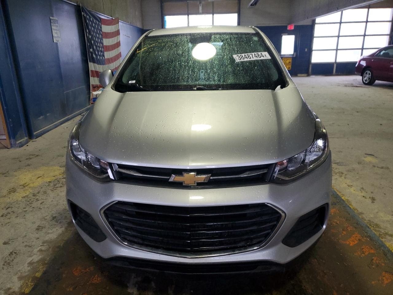 Photo 4 VIN: KL7CJNSB2JB608143 - CHEVROLET TRAX 