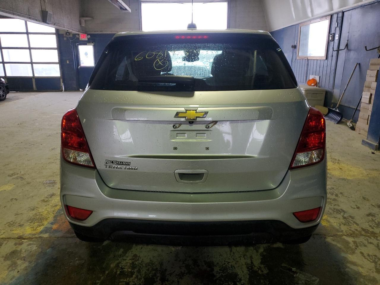 Photo 5 VIN: KL7CJNSB2JB608143 - CHEVROLET TRAX 