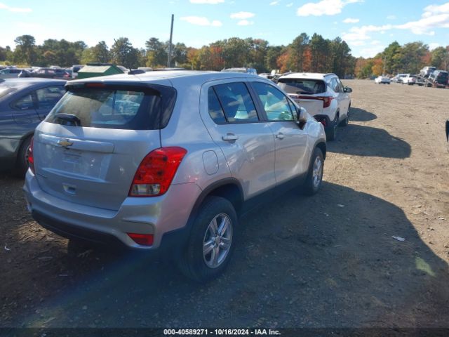 Photo 3 VIN: KL7CJNSB2JB708274 - CHEVROLET TRAX 