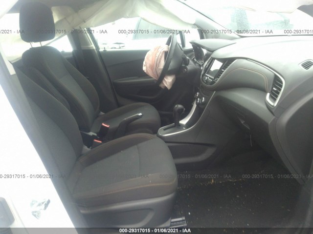 Photo 4 VIN: KL7CJNSB2JB712132 - CHEVROLET TRAX 