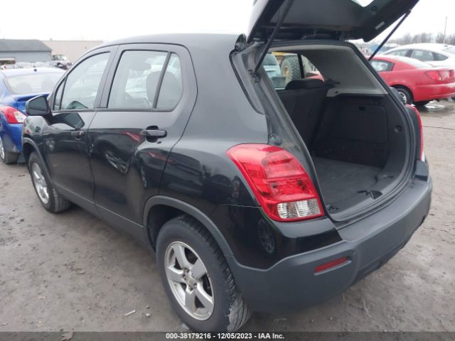 Photo 2 VIN: KL7CJNSB3GB591815 - CHEVROLET TRAX 