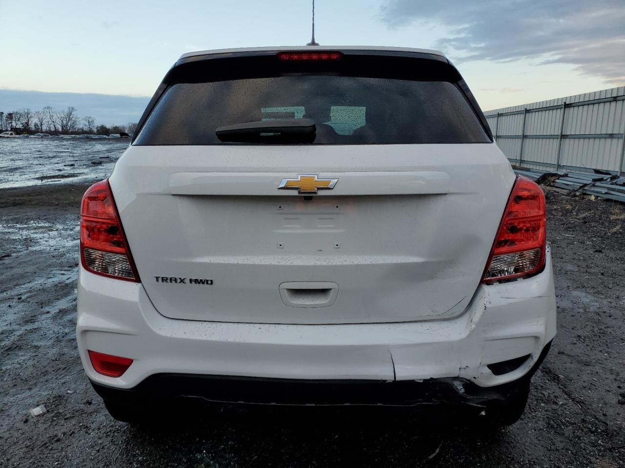 Photo 6 VIN: KL7CJNSB5MB351385 - CHEVROLET TRAX 