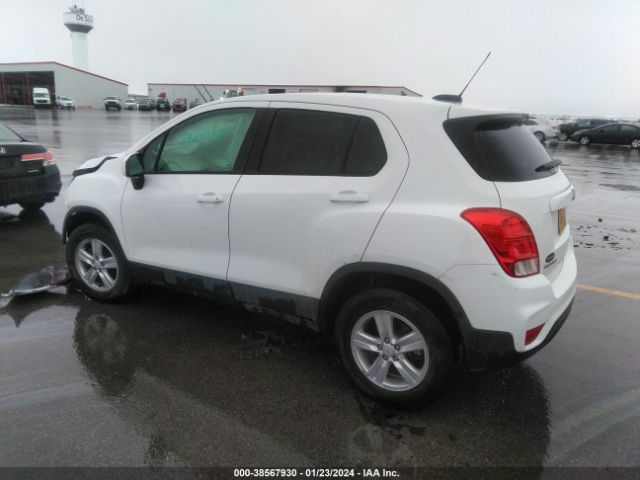 Photo 2 VIN: KL7CJNSB6JB599883 - CHEVROLET TRAX 