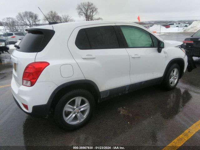 Photo 3 VIN: KL7CJNSB6JB599883 - CHEVROLET TRAX 