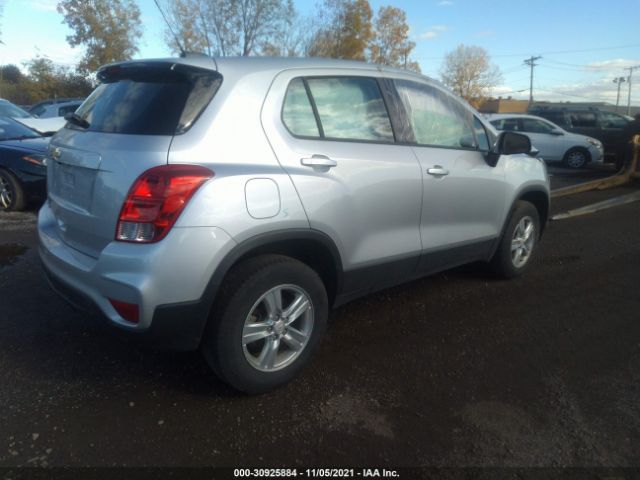 Photo 3 VIN: KL7CJNSB6JB609649 - CHEVROLET TRAX 