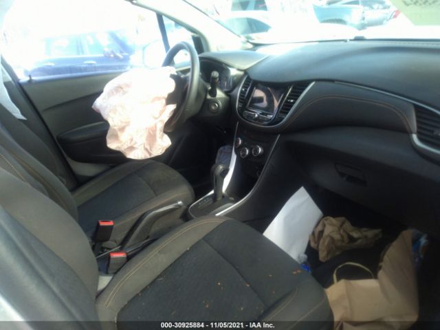 Photo 4 VIN: KL7CJNSB6JB609649 - CHEVROLET TRAX 