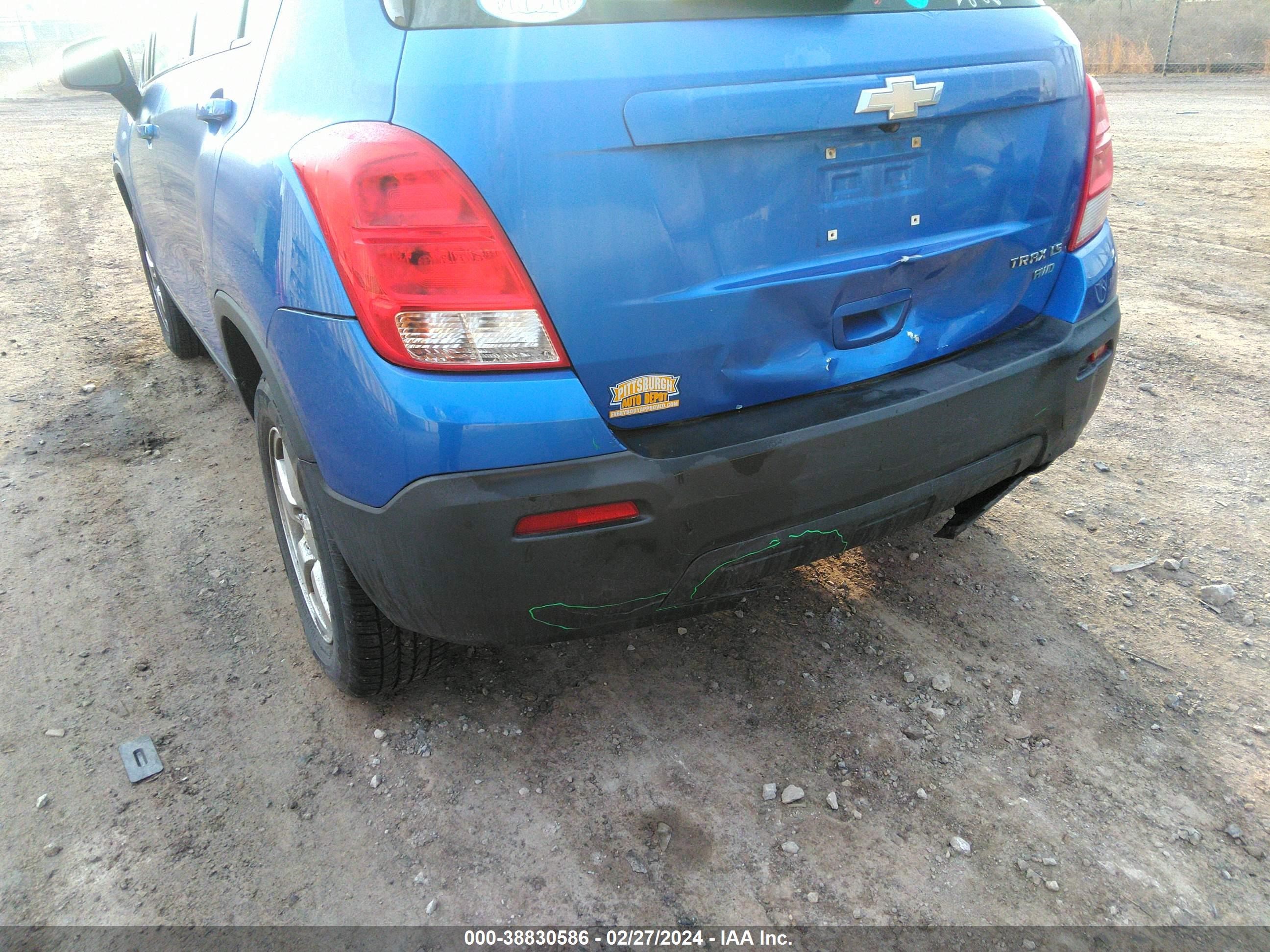 Photo 5 VIN: KL7CJNSB7GB678360 - CHEVROLET TRAX 