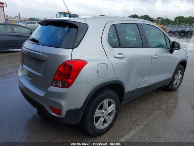 Photo 3 VIN: KL7CJNSB7MB345703 - CHEVROLET TRAX 