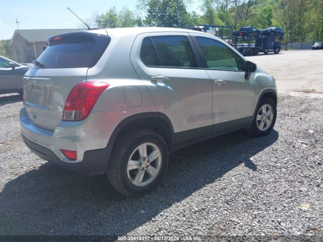 Photo 3 VIN: KL7CJNSB8HB252825 - CHEVROLET TRAX 