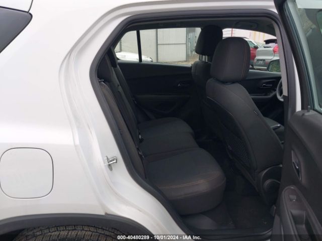 Photo 7 VIN: KL7CJNSB9JB724438 - CHEVROLET TRAX 