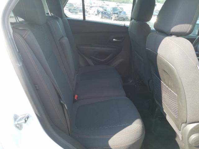 Photo 5 VIN: KL7CJNSBXHB181806 - CHEVROLET TRAX LS 