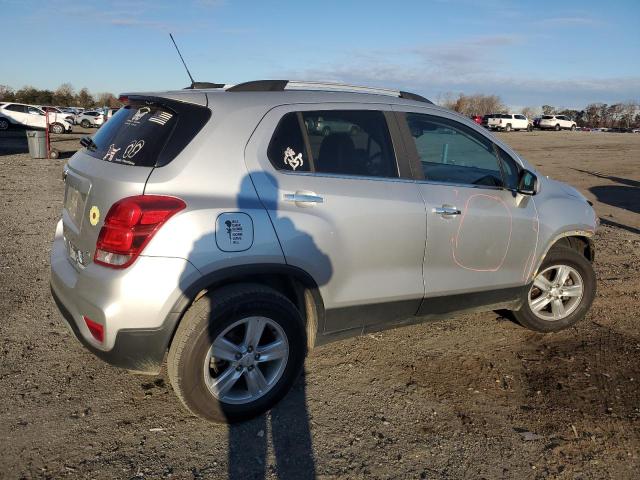 Photo 2 VIN: KL7CJPSB0KB757325 - CHEVROLET TRAX 1LT 