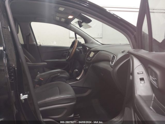 Photo 4 VIN: KL7CJPSB0KB840379 - CHEVROLET TRAX 