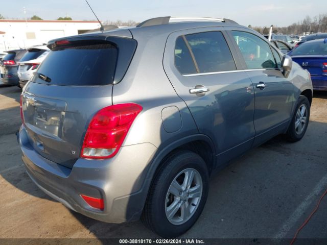 Photo 3 VIN: KL7CJPSB1KB747032 - CHEVROLET TRAX 