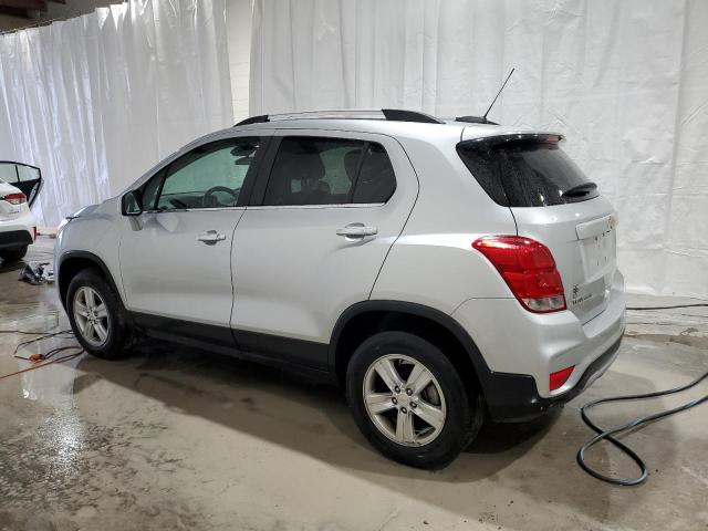 Photo 1 VIN: KL7CJPSB3JB607286 - CHEVROLET TRAX 1LT 