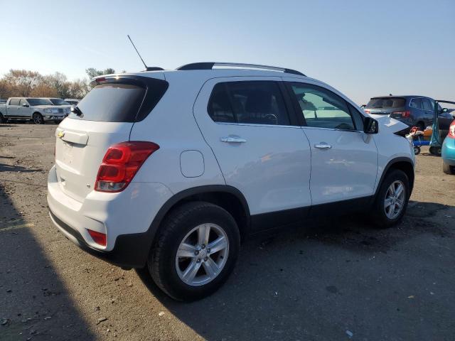 Photo 2 VIN: KL7CJPSB3JB658724 - CHEVROLET TRAX 1LT 