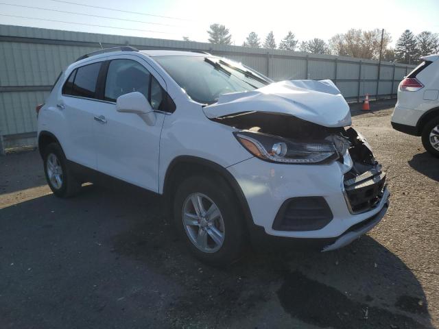 Photo 3 VIN: KL7CJPSB3JB658724 - CHEVROLET TRAX 1LT 