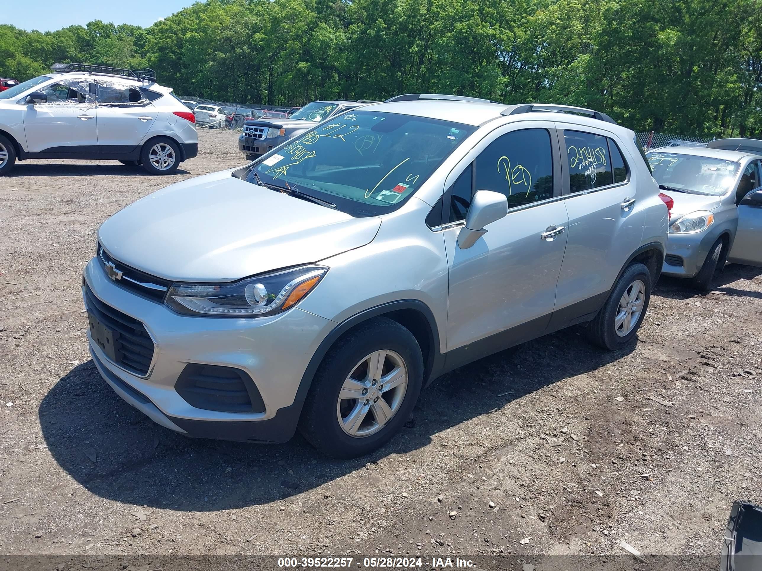 Photo 1 VIN: KL7CJPSB3JB685731 - CHEVROLET TRAX 