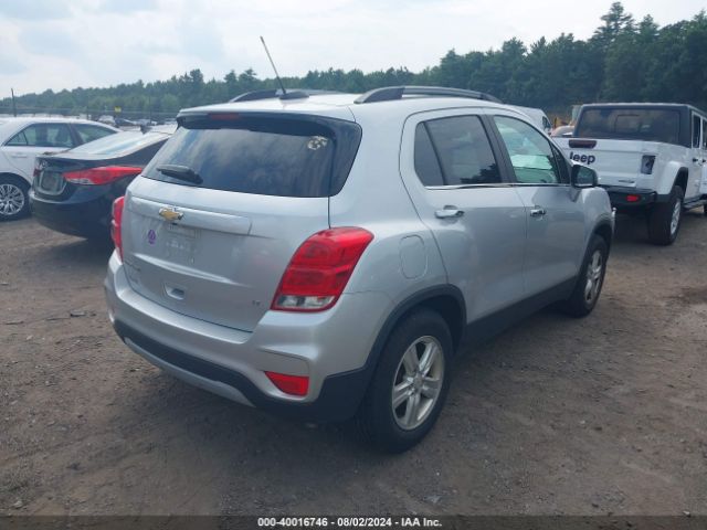 Photo 3 VIN: KL7CJPSB3KB834592 - CHEVROLET TRAX 