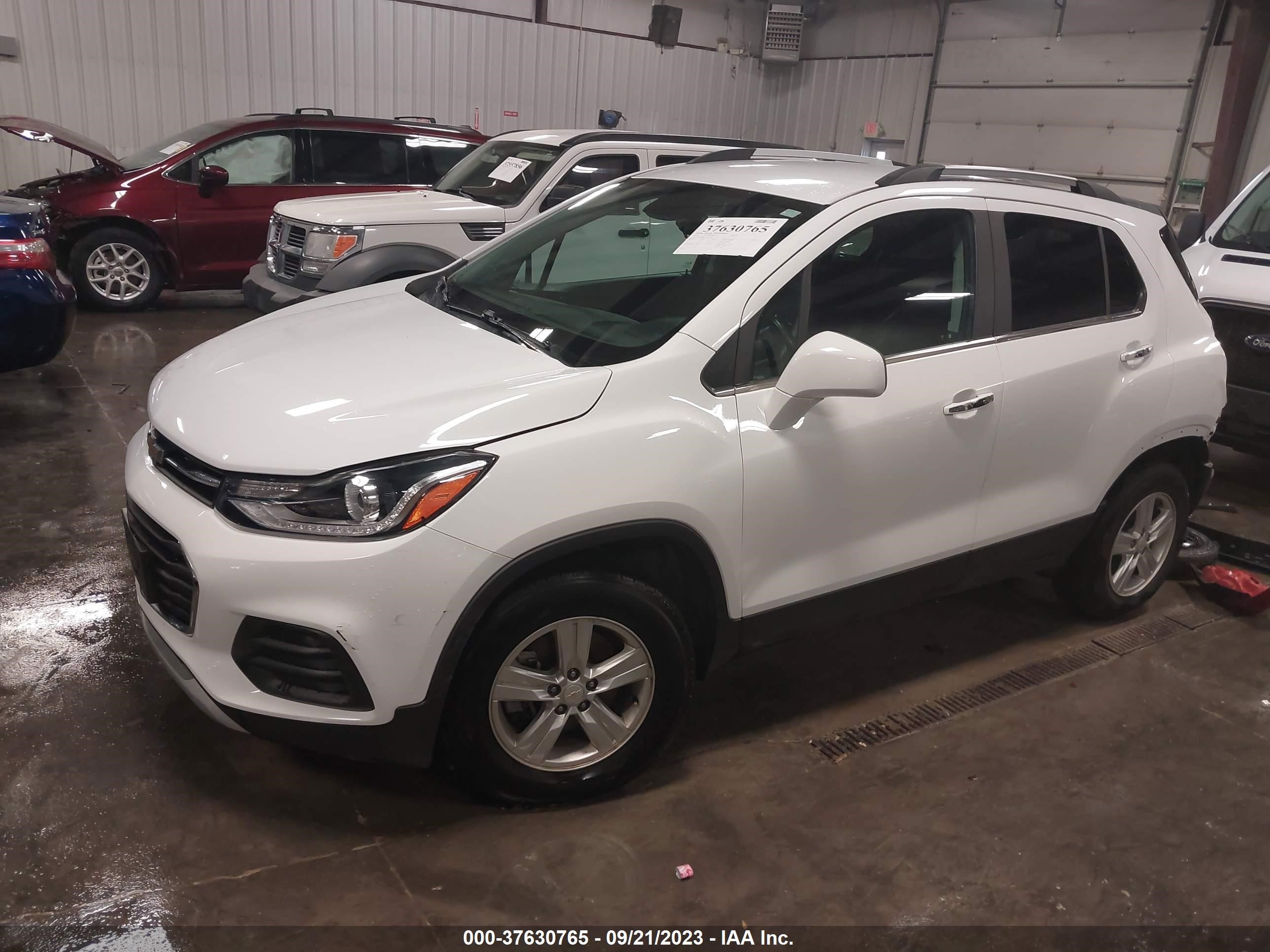 Photo 1 VIN: KL7CJPSB3LB010142 - CHEVROLET TRAX 