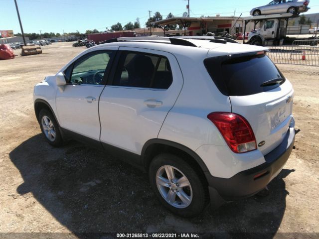 Photo 2 VIN: KL7CJPSB4GB626227 - CHEVROLET TRAX 