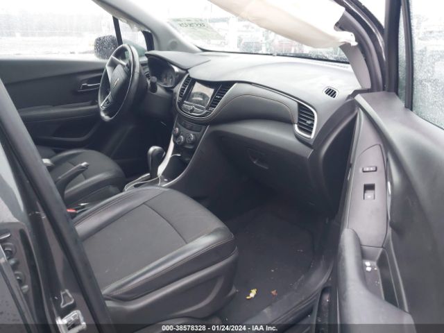 Photo 4 VIN: KL7CJPSB4JB686368 - CHEVROLET TRAX 