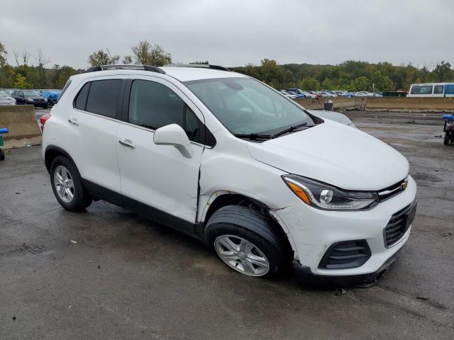 Photo 3 VIN: KL7CJPSB4KB827876 - CHEVROLET TRAX 1LT 