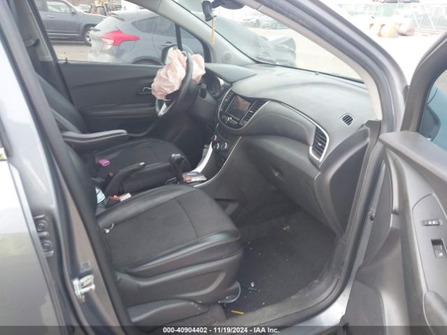 Photo 4 VIN: KL7CJPSB4KB877967 - CHEVROLET TRAX 