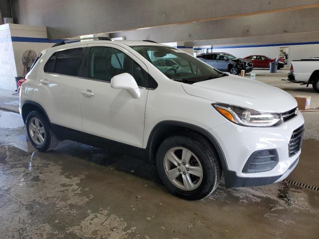 Photo 3 VIN: KL7CJPSB4LB320705 - CHEVROLET TRAX 1LT 