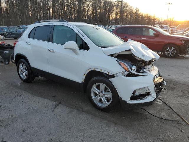 Photo 3 VIN: KL7CJPSB5JB574050 - CHEVROLET TRAX 1LT 