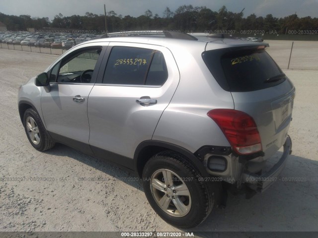 Photo 2 VIN: KL7CJPSB5JB688386 - CHEVROLET TRAX 