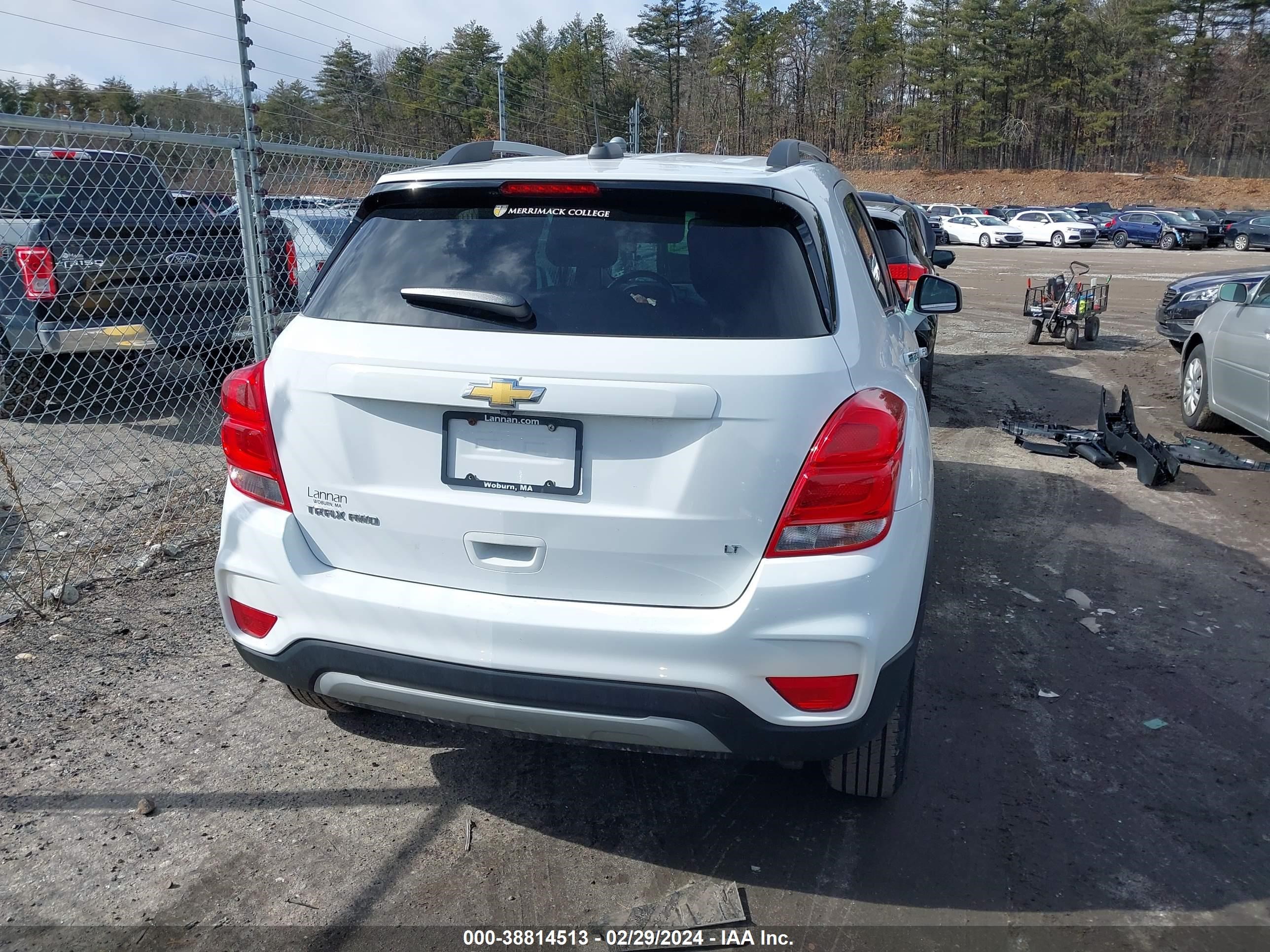 Photo 15 VIN: KL7CJPSB5LB022678 - CHEVROLET TRAX 