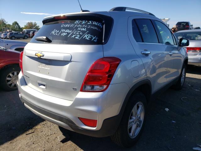 Photo 3 VIN: KL7CJPSB6JB560819 - CHEVROLET TRAX 1LT 