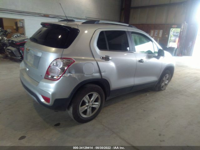 Photo 3 VIN: KL7CJPSB6KB923458 - CHEVROLET TRAX 